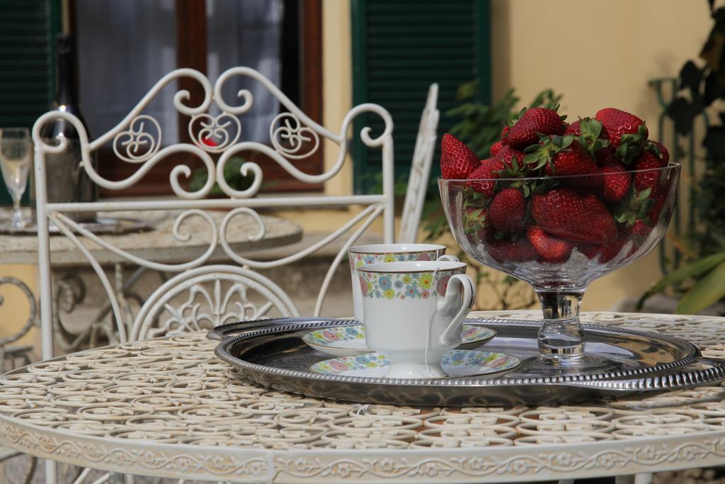 לינה וארוחת בוקר קיוזי Residenza Dei Ricci מראה חיצוני תמונה